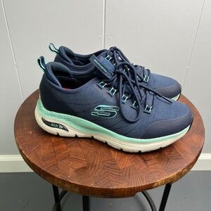 Skechers Women's Work Arch Fit Christina Slip Resistant Navy/Aqua Size 7.5
